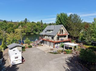 20551 Highway 62, Shady Cove, OR 97539