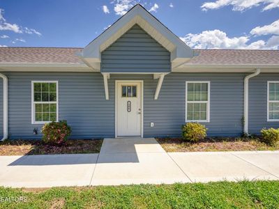 104 E Maire Ave, Clinton, TN, 37716