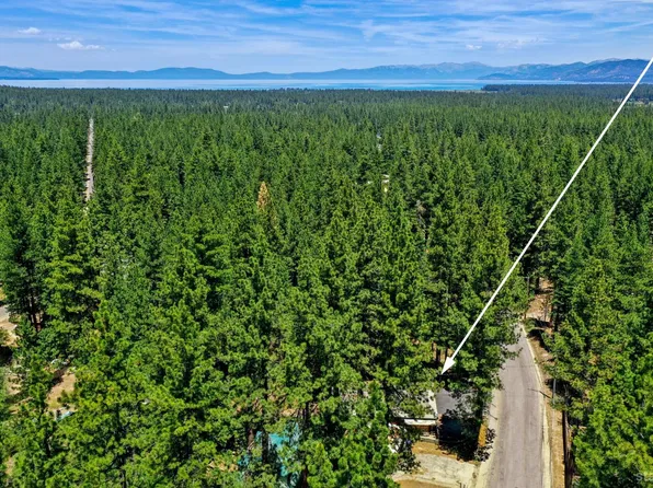 1356 Bonanza Ave, South Lake Tahoe, CA 96150