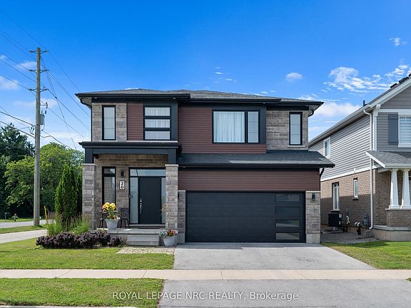 2nd image of 20 Myrtle St