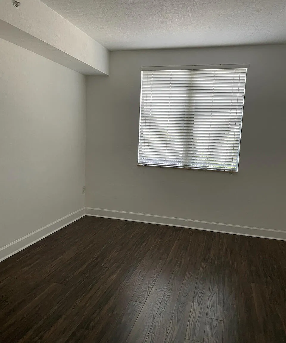 2 bed, 2.0 bath, 1036 sqft, $2,550 — Photo 4
