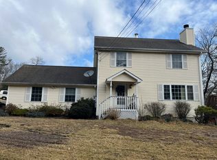 332 Old Canterbury Tpke, Norwich, CT 06360