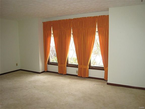 5th image of 7005 Winter Hill Ct