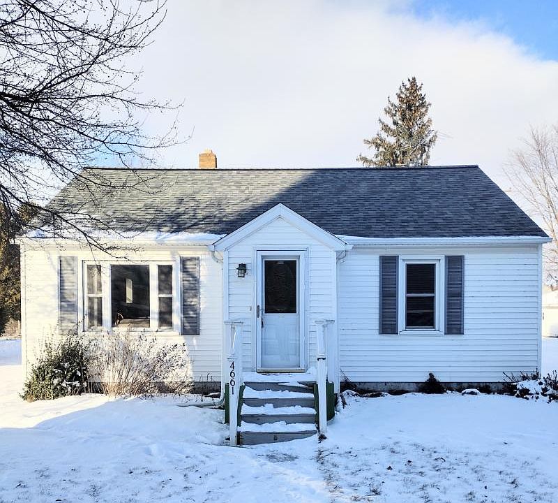 1st image of 4661 South St