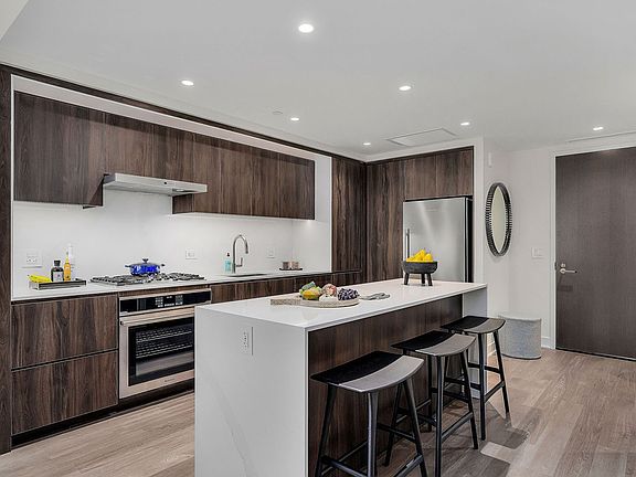 1000 South Capitol Unit Kitchen