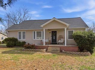 1041 S Main St, Calvert City, KY 42029