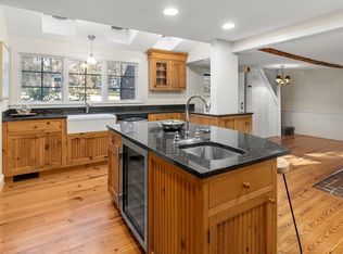 122 Great Plain Ave, Wellesley, MA 02482