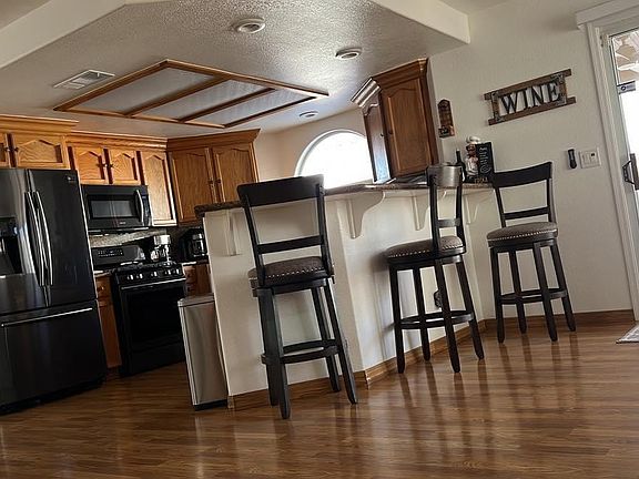 3rd image of 7532 Summer Crest Ln