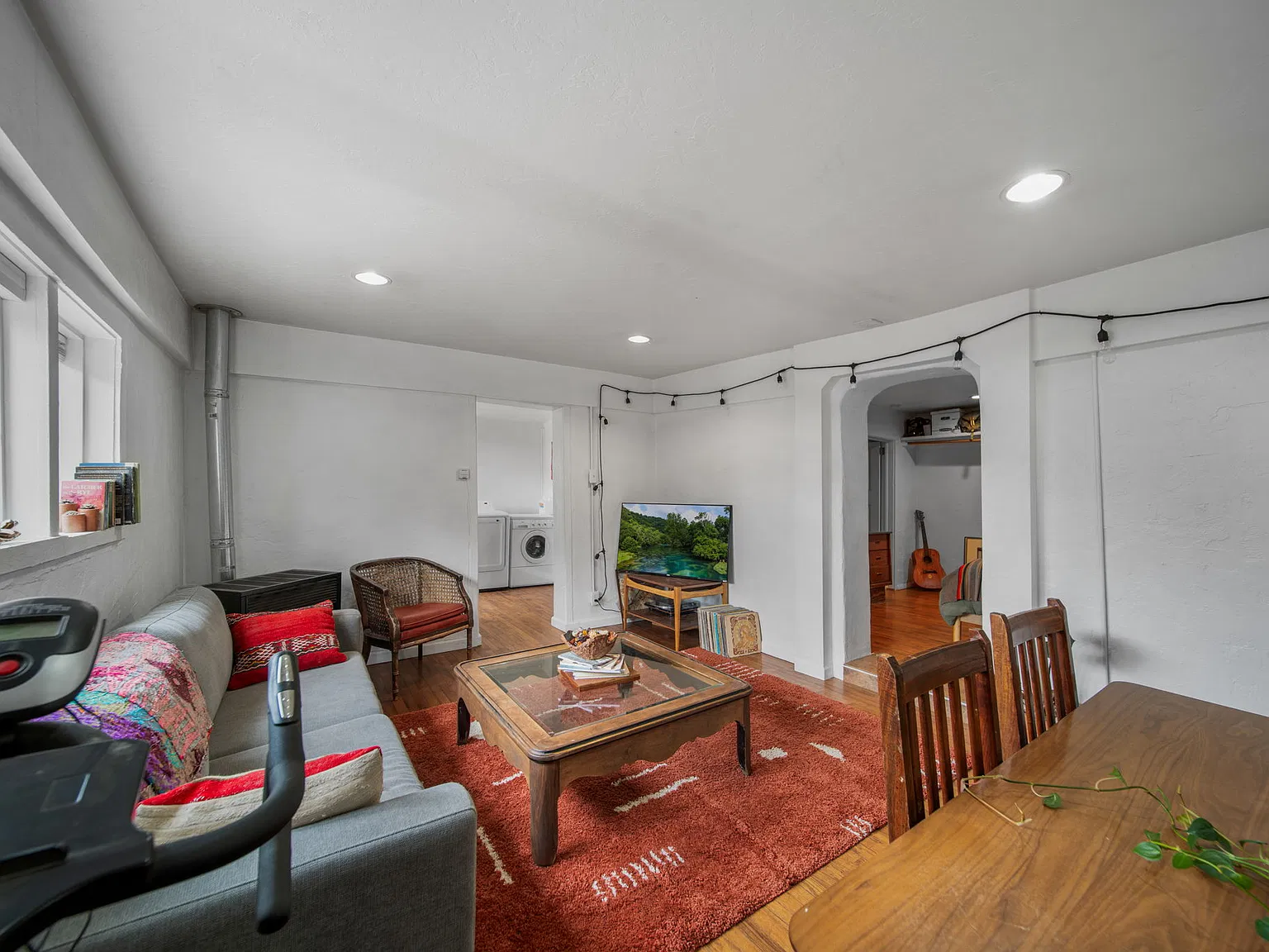 1 bed, 600 sqft, $1,700 — Photo 2