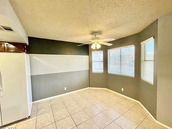3rd image of 1325 Cinder Rock Dr Unit 202