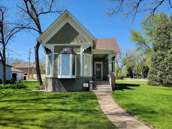 1104 W Koenig St, Grand Island, NE 68801