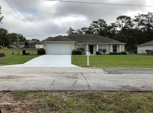 7821 N Janeaux Dr, Citrus Springs, FL 34434