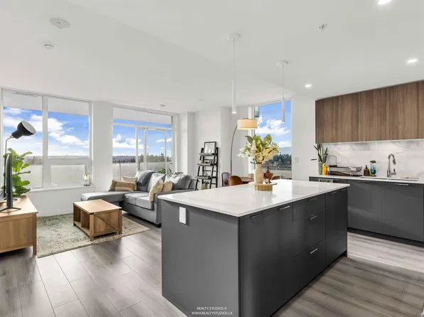 8551 201st St #608, Langley, BC V2Y 3Y5
