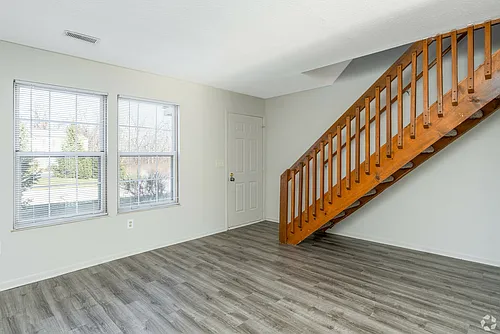 THE WILLOWS APARTMENT COMMUNITY Photo 1