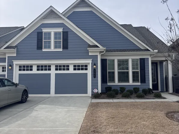 306 Blue Spruce Dr, Peachtree City, GA 30269