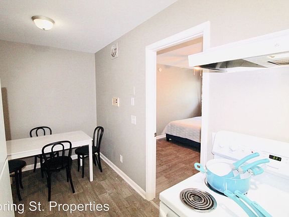 5th image of 3951 Saint Johns Ave APT 5B