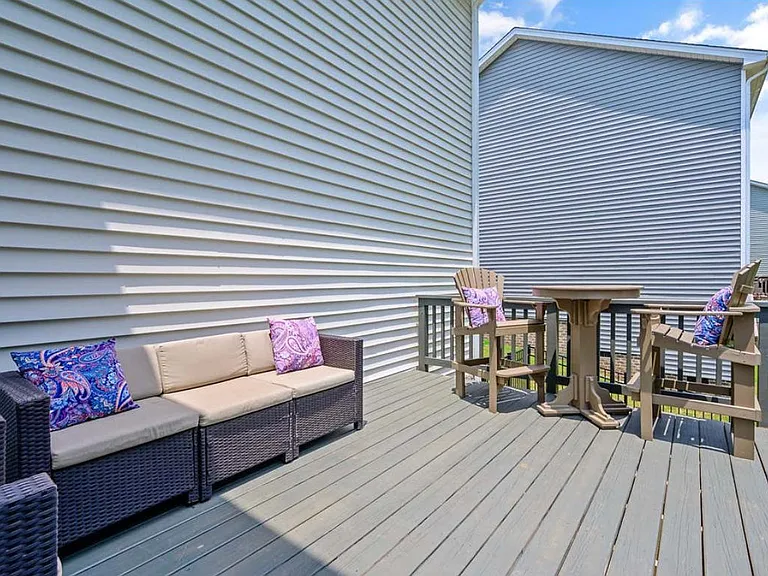 155 Rossell Park Cir — Photo 43