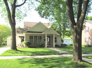 508 Summit Rd, Kohler, WI 53044