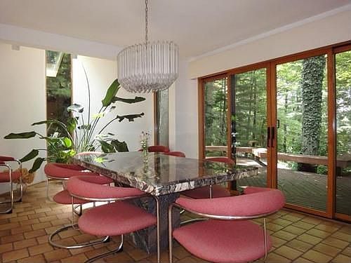 4th image of 324 Parnassus Dr