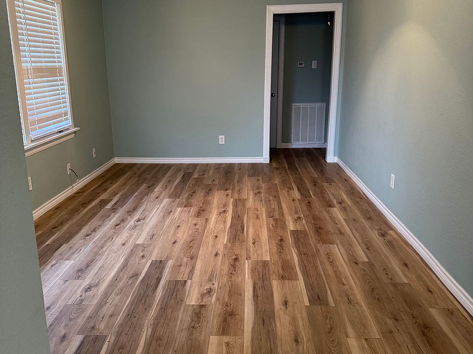 1st image of 3019 Vernon St
