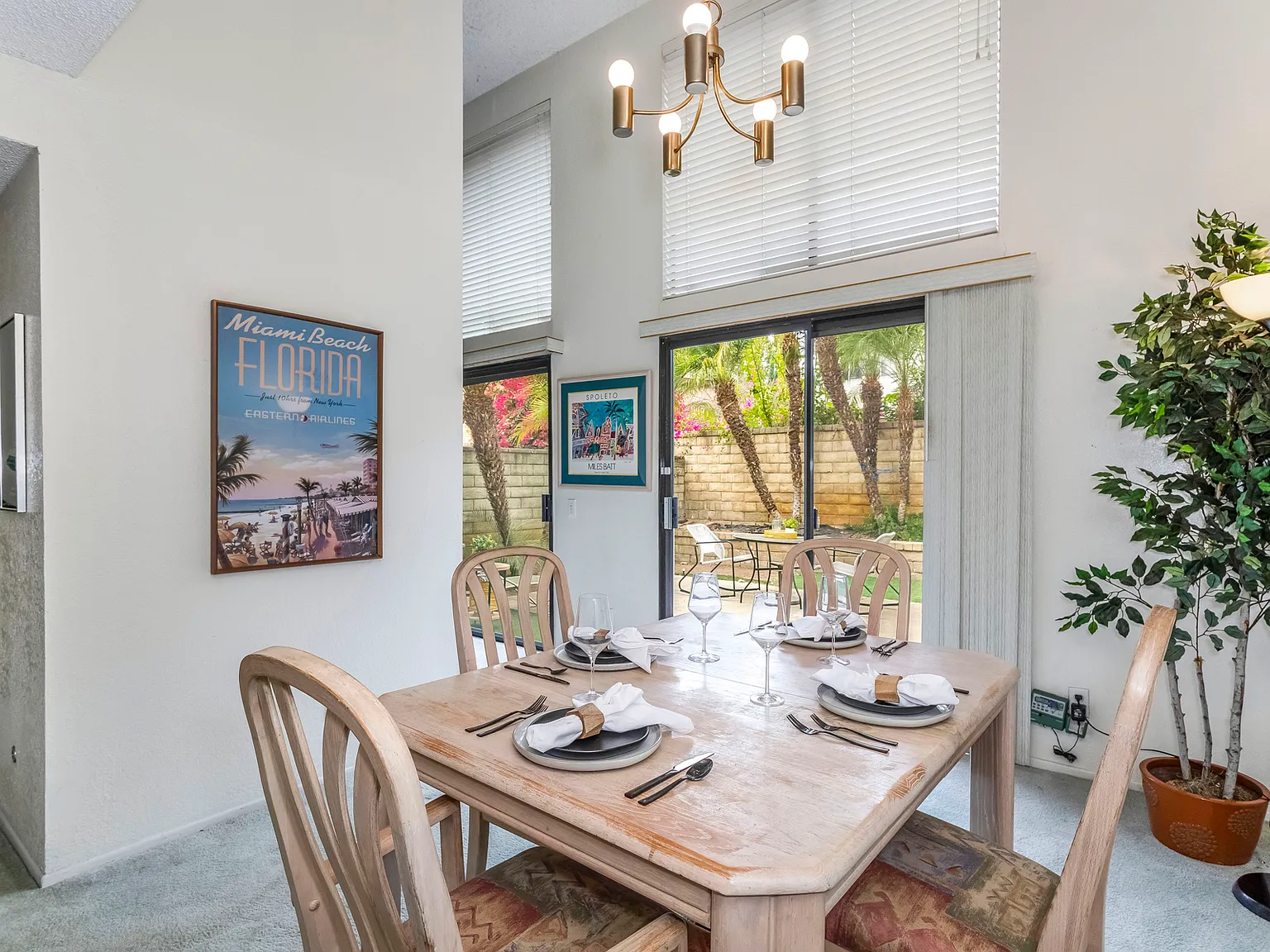 25139 Amberley Way — Photo 4