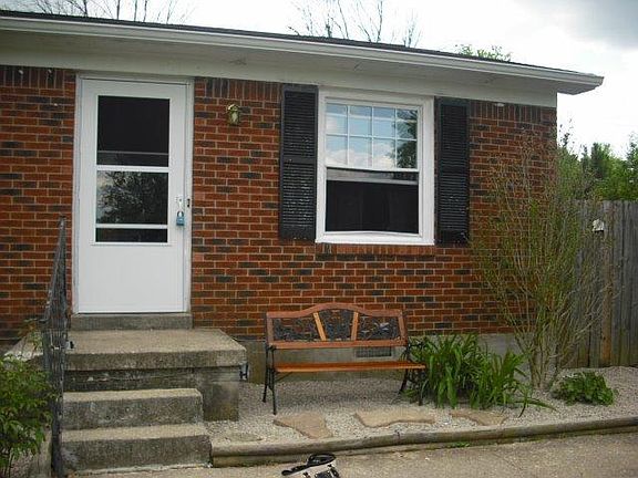 3rd image of 108 Edgewood Dr