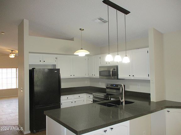 2nd image of 1120 N VAL VISTA Drive #75