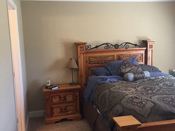 2nd image of 209 Barberry Ct