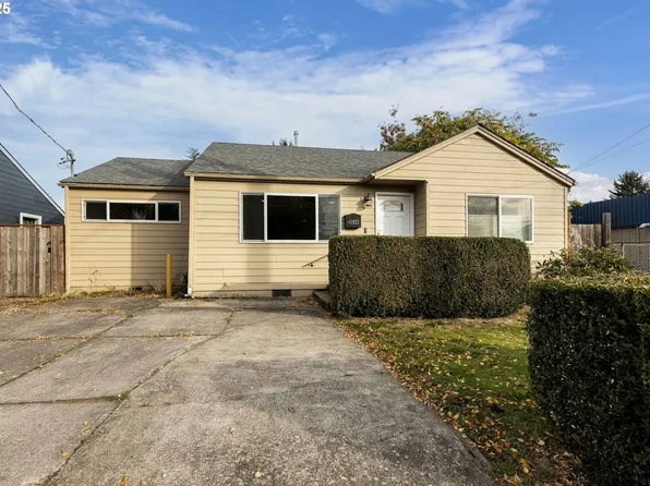 11023 NE Glisan St, Portland, OR 97220