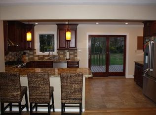 160 Granny Rd, Farmingville, NY 11738