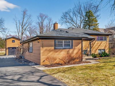 1335 Wilmot Rd, Deerfield, IL, 60015