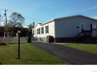 4009 Seneca Pkwy, Niagara Falls, NY 14304