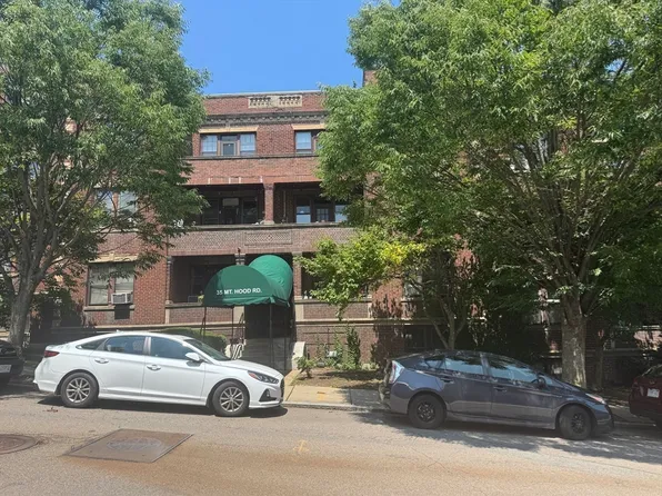 35 Mount Hood Rd APT 7, Brighton, MA 02135