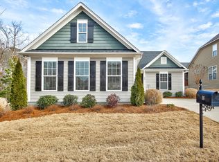 36 Sassafras Ln, Clayton, NC 27527
