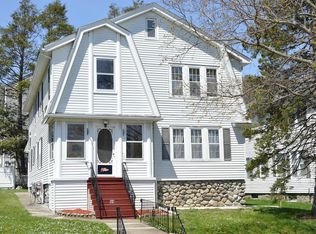 89 Kenberma Rd, Worcester, MA 01604