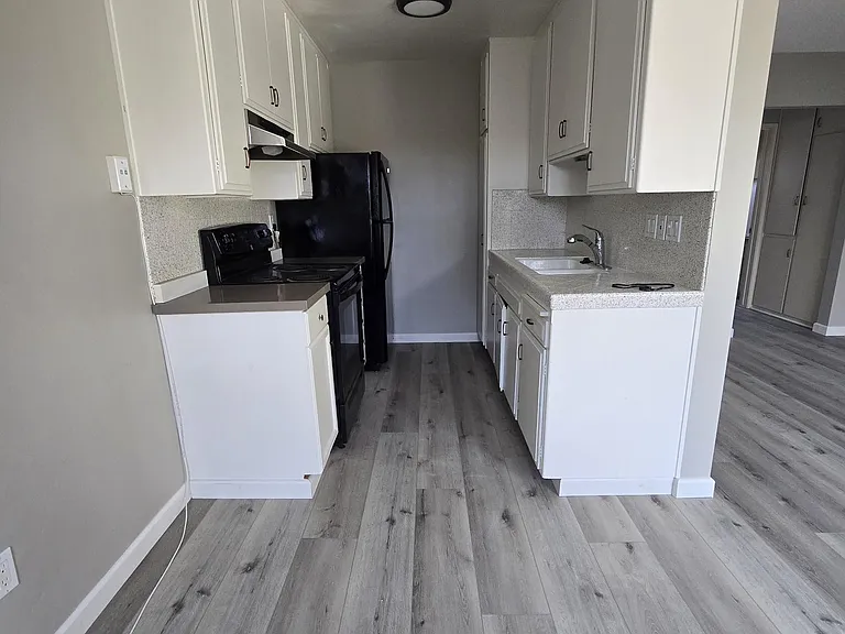 3838 1st Ave #7 — Photo 11