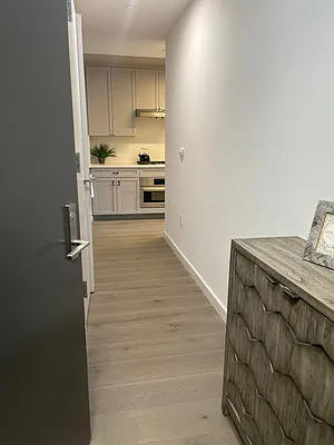 Rented by Greystar | media 15