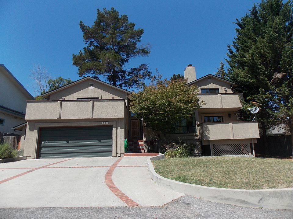 1st image of 611 Luneta Dr