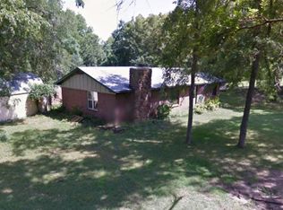 800 Stoddard Ln, Tishomingo, OK 73460