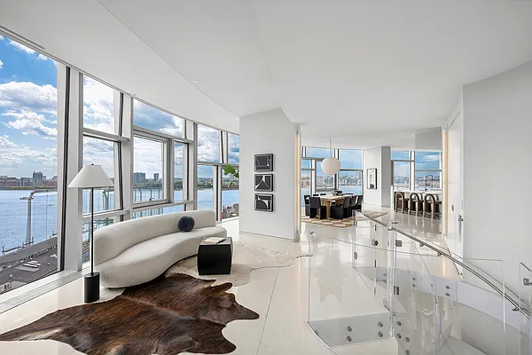 Sold by SERHANT. | media 2