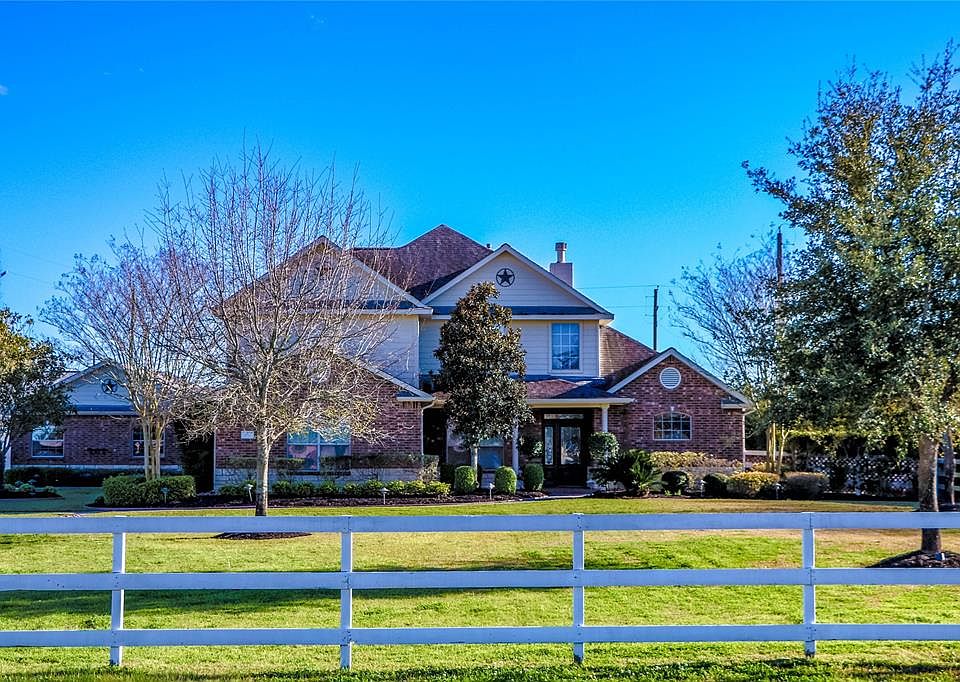 1st image of 1611 Winding Canyon Ct