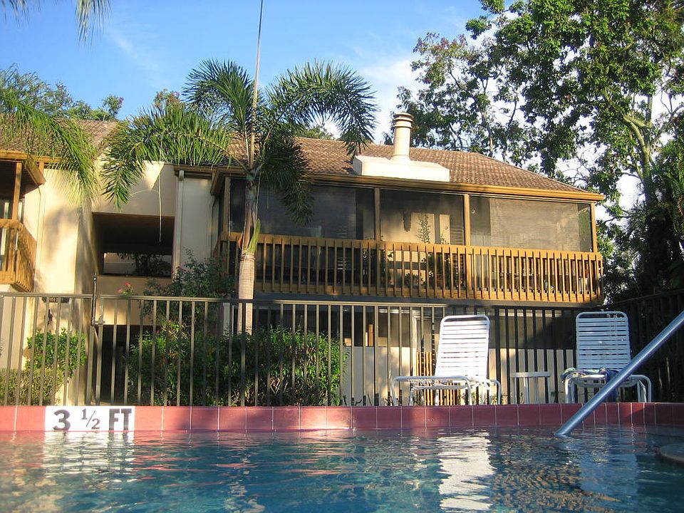 1st image of 3065 Willow Green Dr #8