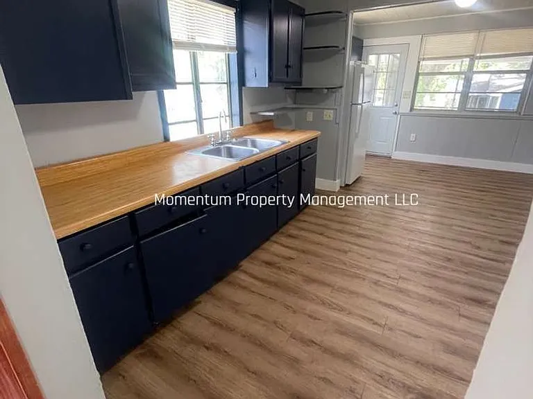 1145 N Stella Ave — Photo 22