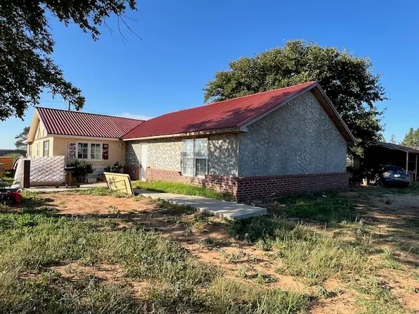 910 County Road A, Tahoka, TX 79373