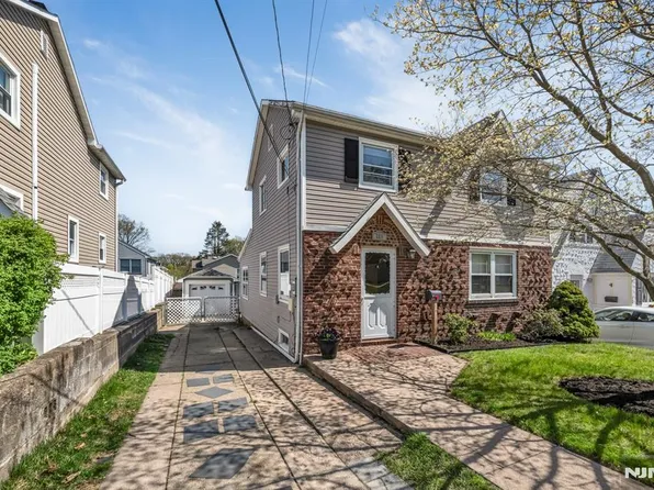 255 Windsor Rd, Wood Ridge, NJ 07075