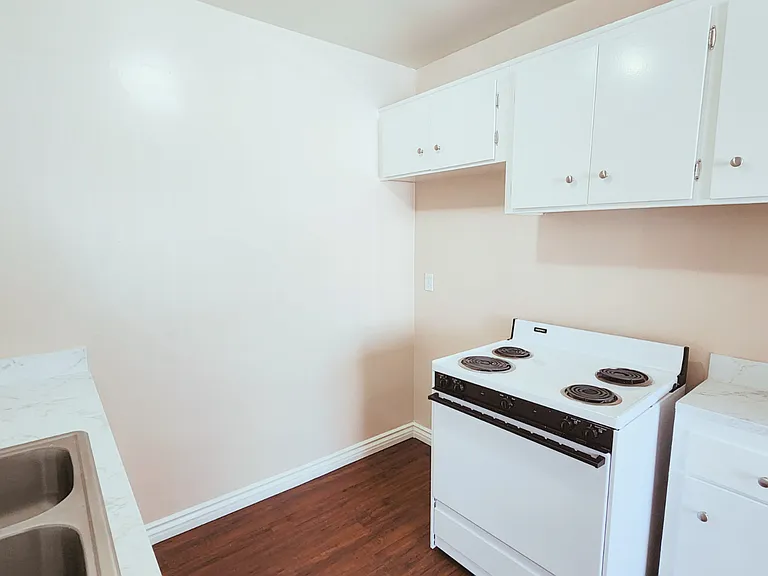 1815 Fremont Ave — Photo 10