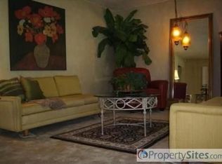 242 S Plaza Trl, Virginia Beach, VA 23452