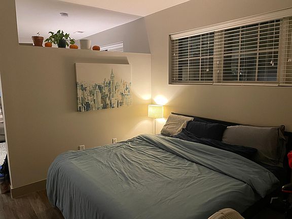4th image of 295 E Long St APT 112