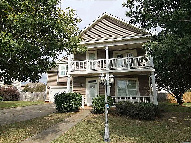 1st image of 204 Meyers Lake Dr