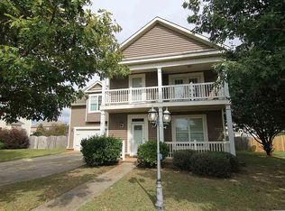 204 Meyers Lake Dr, Warner Robins, GA 31088